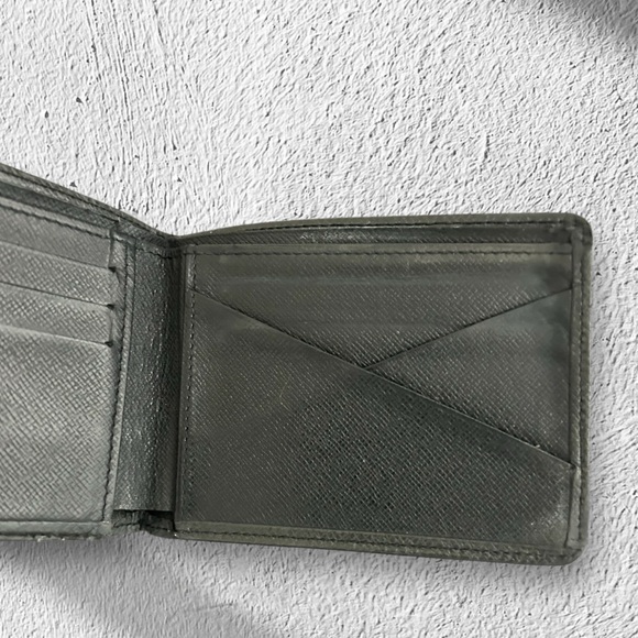 Louis Vuitton Leather Mens Wallet - Picture 5 of 6